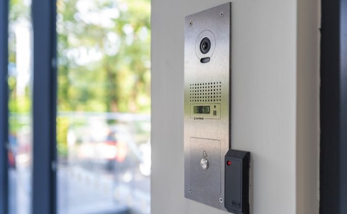 Audio video access control system with fob access for building users