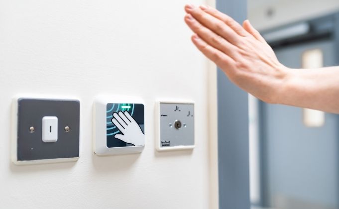 Contactless access control for door activation in healthcare facility for hygiene control