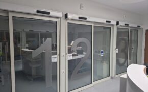 Portalp Sliding Screens with Switchable Glass at University Hospital Limerick